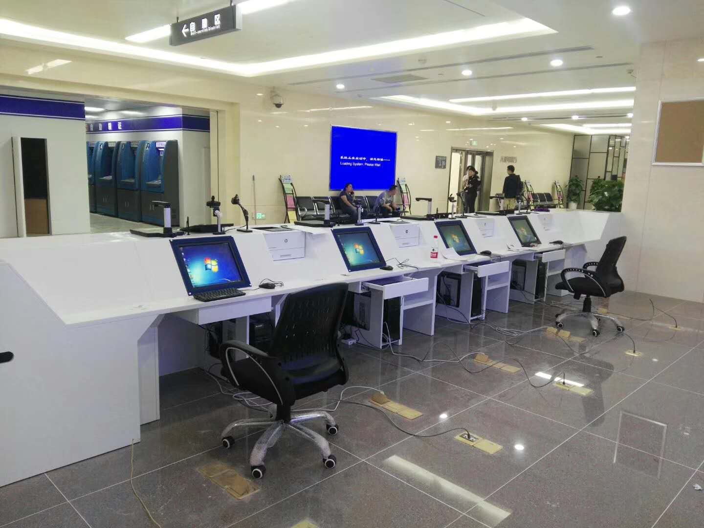出入境业务自助受理 91香蕉视频污导航设备服务南宁市民